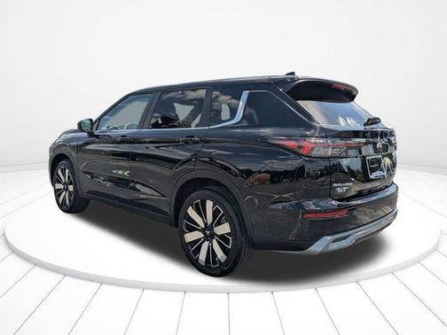 2025 Mitsubishi Outlander SE 2.5 S-AWC