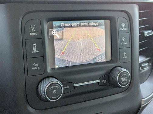 2019 RAM 2500 Tradesman Crew Cab 4x4 6'4' Box