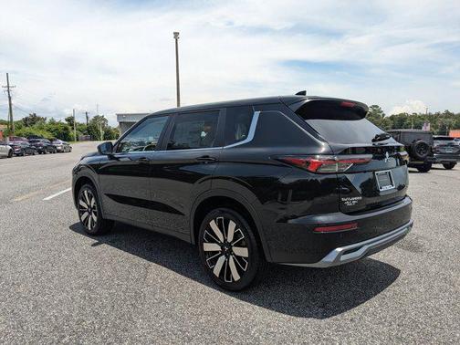2025 Mitsubishi Outlander SE 2.5 2WD