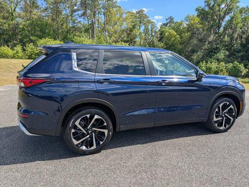 2023 Mitsubishi Outlander SE 2.5 2WD