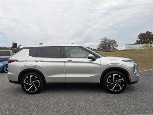 2024 Mitsubishi Outlander SE 2.5 S-AWC