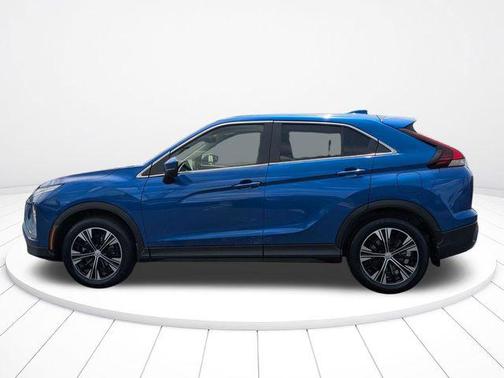 Octane Blue Metallic 2022 Mitsubishi Eclipse Cross SE