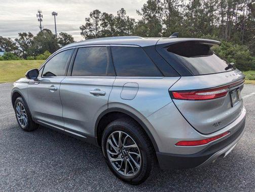 2022 Lincoln Corsair Standard