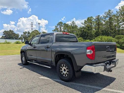 2014 Toyota Tundra SR5