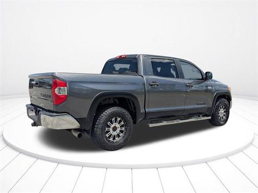 2014 Toyota Tundra SR5