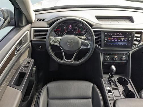 2021 Volkswagen Atlas 3.6L SE w/Technology