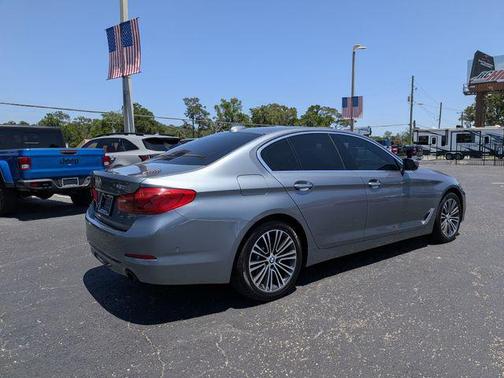 Bluestone Metallic 2017 BMW 530 xDrive