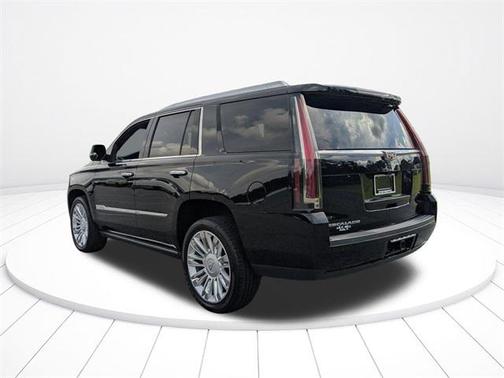 2020 Cadillac Escalade Platinum