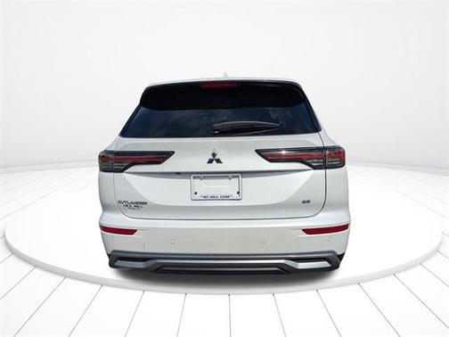 2025 Mitsubishi Outlander SE 2.5 2WD
