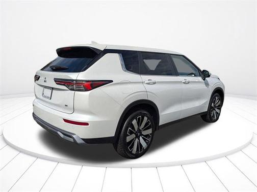 2025 Mitsubishi Outlander SE 2.5 2WD
