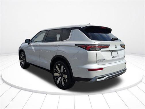 2025 Mitsubishi Outlander SE 2.5 2WD
