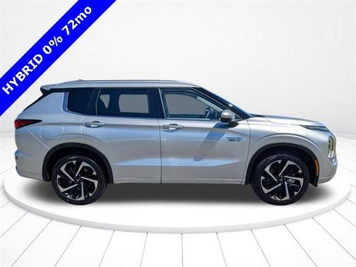2025 Mitsubishi Outlander PHEV SEL