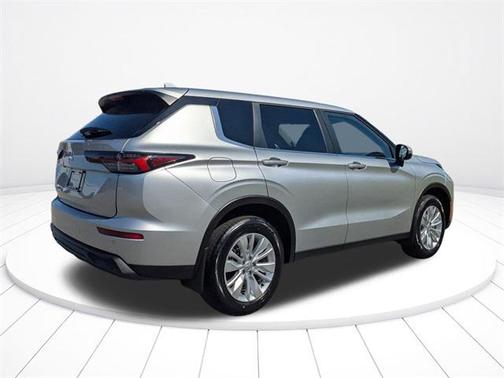 2025 Mitsubishi Outlander ES 2.5 2WD