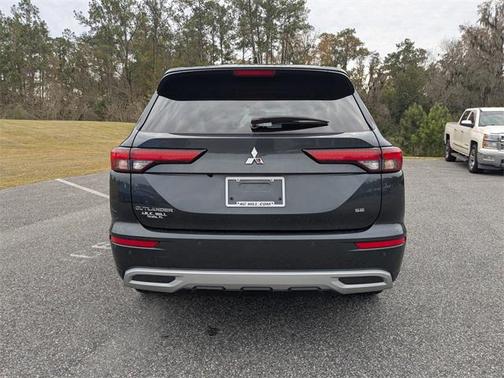 2024 Mitsubishi Outlander SE 2.5 2WD