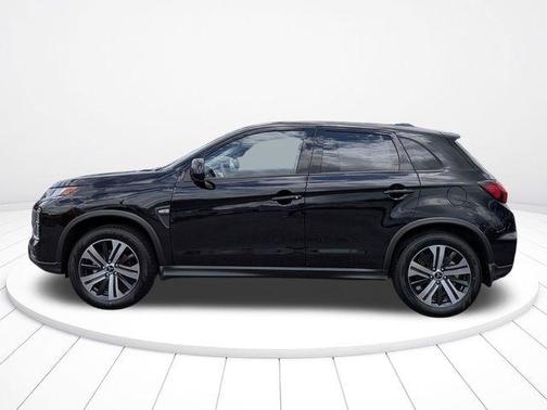 Labrador Black Pearl 2026 Mitsubishi Outlander Sport 2.0 ES