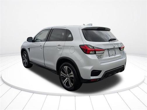 2025 Mitsubishi Outlander Sport SE