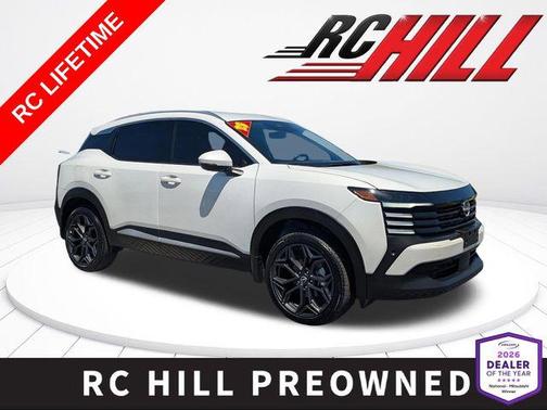 Aspen White Tricoat 2025 Nissan Kicks SR