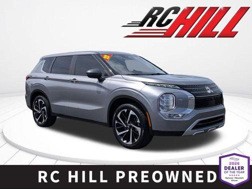 Mercury Gray Metallic 2022 Mitsubishi Outlander SE