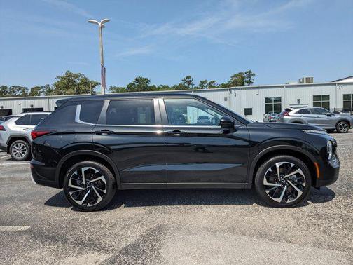 2024 Mitsubishi Outlander SE 2.5 2WD