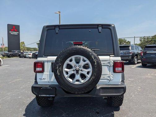 2021 Jeep Wrangler Unlimited Islander 4x4