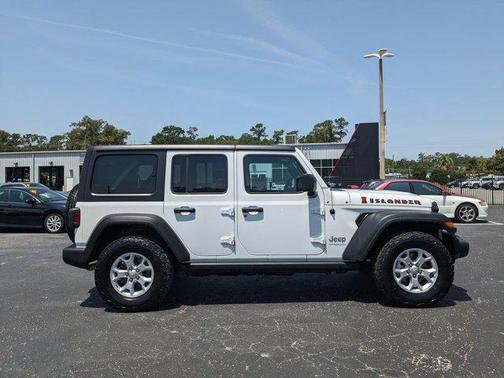 2021 Jeep Wrangler Unlimited Islander 4x4
