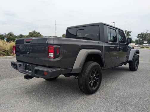 2022 Jeep Gladiator Altitude 4x4