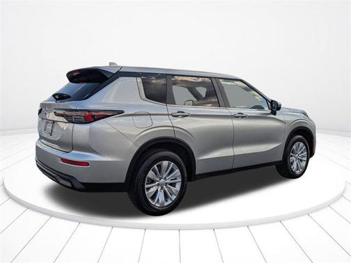 2026 Mitsubishi Outlander ES 2.5 2WD