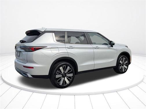 2025 Mitsubishi Outlander SE 2.5 2WD