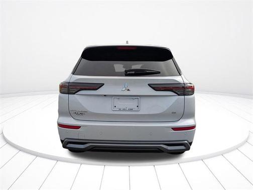 2025 Mitsubishi Outlander SE 2.5 2WD