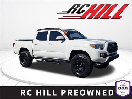 2022 Toyota Tacoma SR