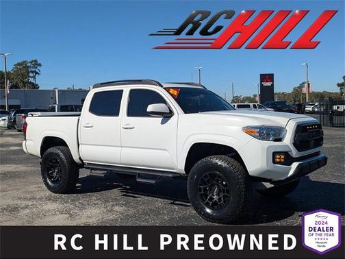 2022 Toyota Tacoma SR