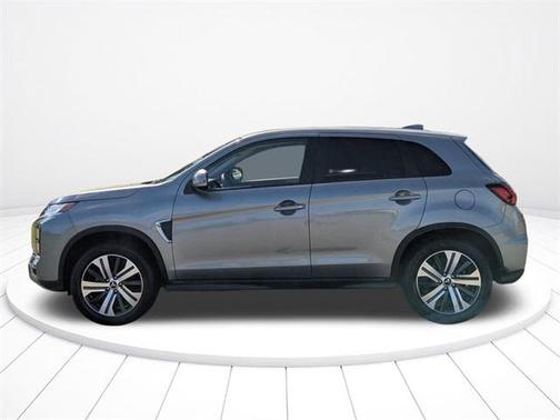 2022 Mitsubishi Outlander Sport SE