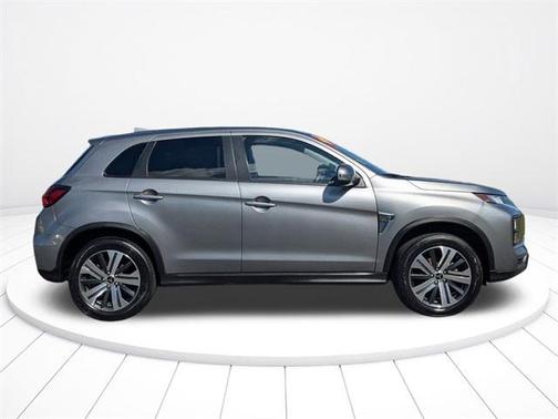 2022 Mitsubishi Outlander Sport SE