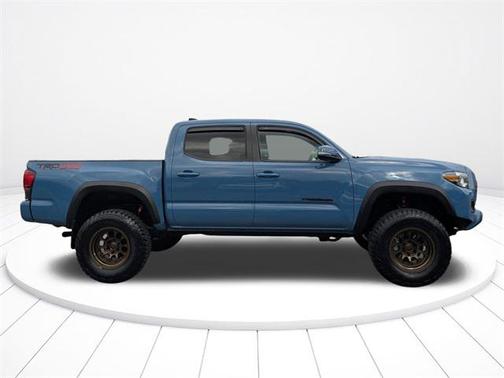2019 Toyota Tacoma TRD Off-Road