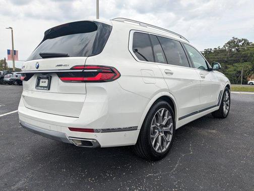 2023 BMW X7 xDrive40i