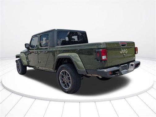 2023 Jeep Gladiator Overland