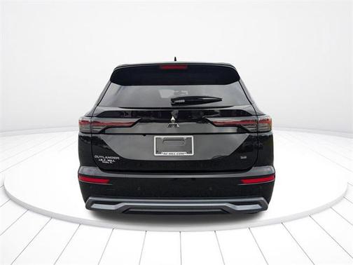 2025 Mitsubishi Outlander SE 2.5 2WD