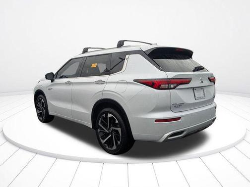 2024 Mitsubishi Outlander PHEV SEL