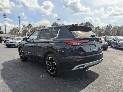 2024 Mitsubishi Outlander SE 2.5 2WD