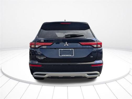 2024 Mitsubishi Outlander SE 2.5 2WD