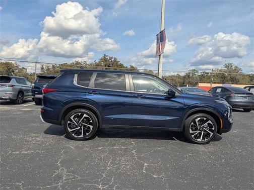 2024 Mitsubishi Outlander SE 2.5 2WD