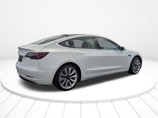 2018 Tesla Model 3 Long Range