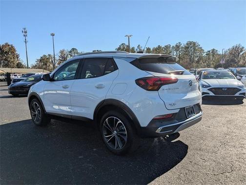 2022 Buick Encore GX Essence