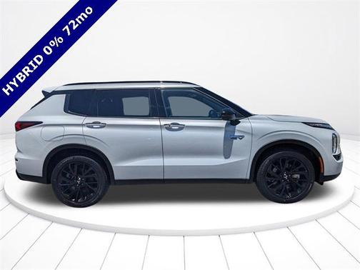 2025 Mitsubishi Outlander PHEV SEL