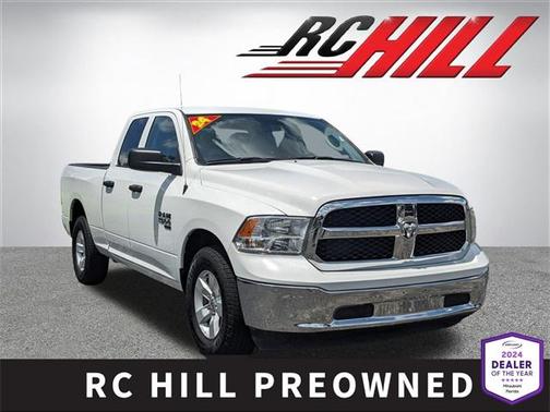 2024 RAM 1500 Classic SLT