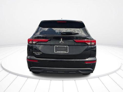 2022 Mitsubishi Outlander ES 2.5 2WD
