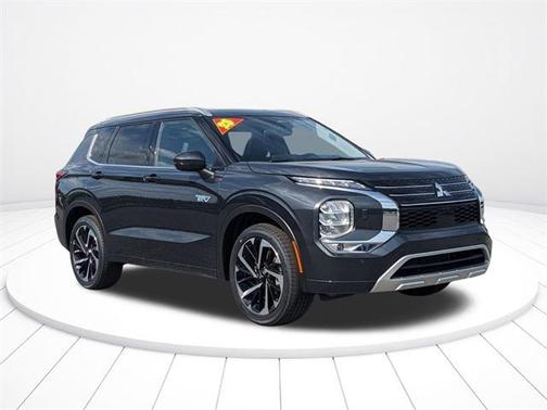 2025 Mitsubishi Outlander PHEV SEL