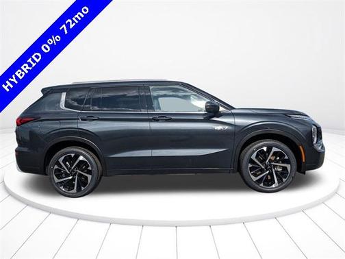 2025 Mitsubishi Outlander PHEV SEL