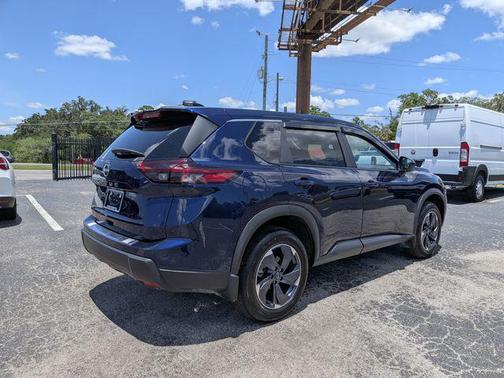 Deep Ocean Blue Pearl 2025 Nissan Rogue SV