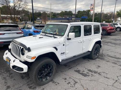 2022 Jeep Wrangler Unlimited Sahara